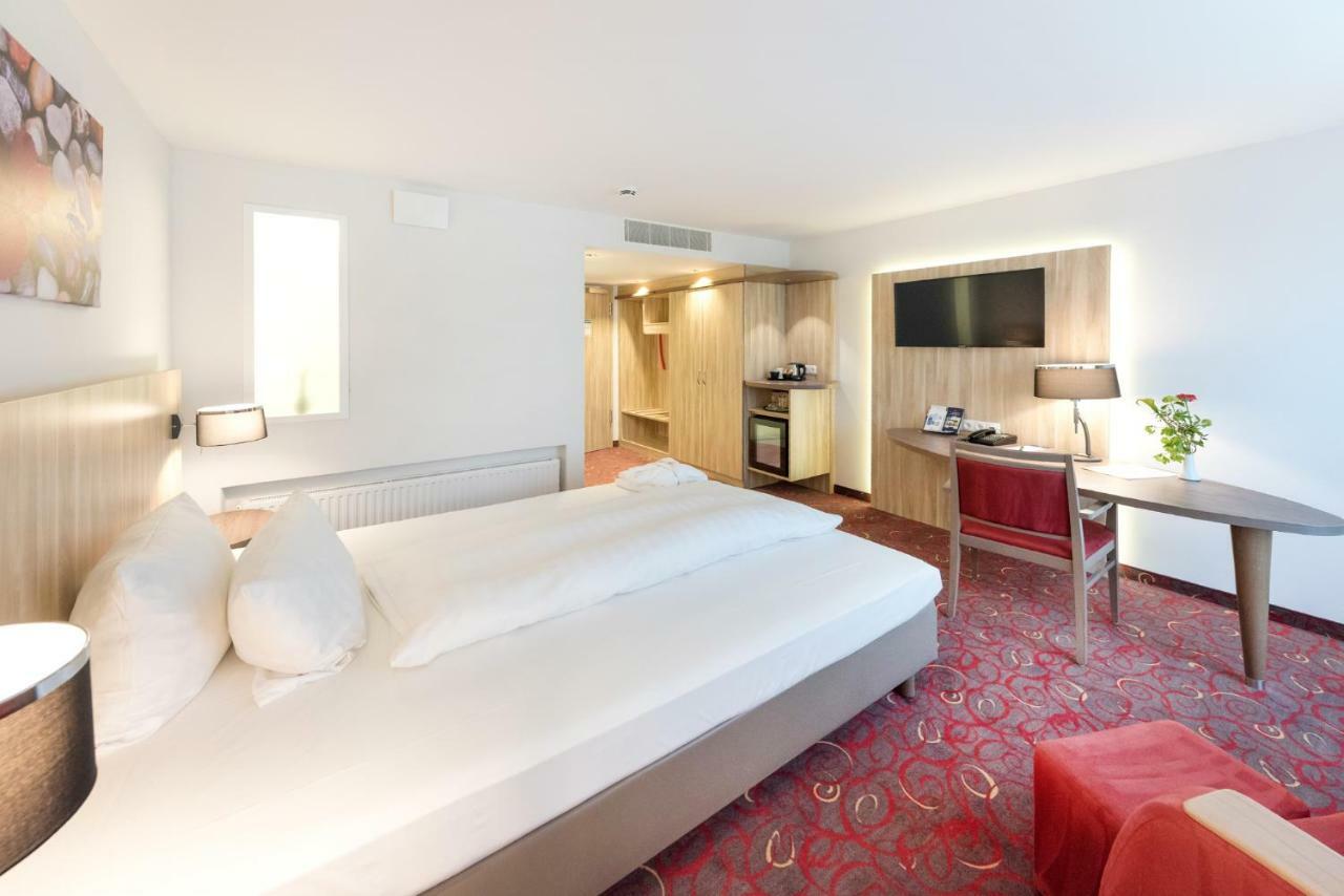 Hotel Alarun 4*